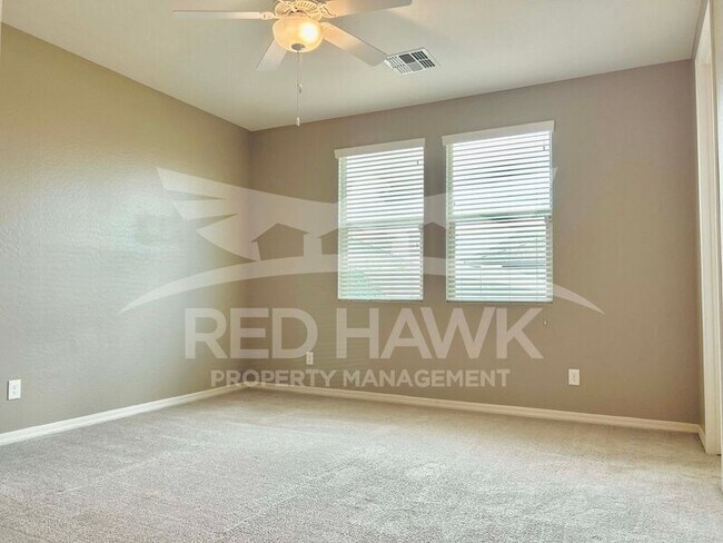 Building Photo - 41300 W Palmyra Ln