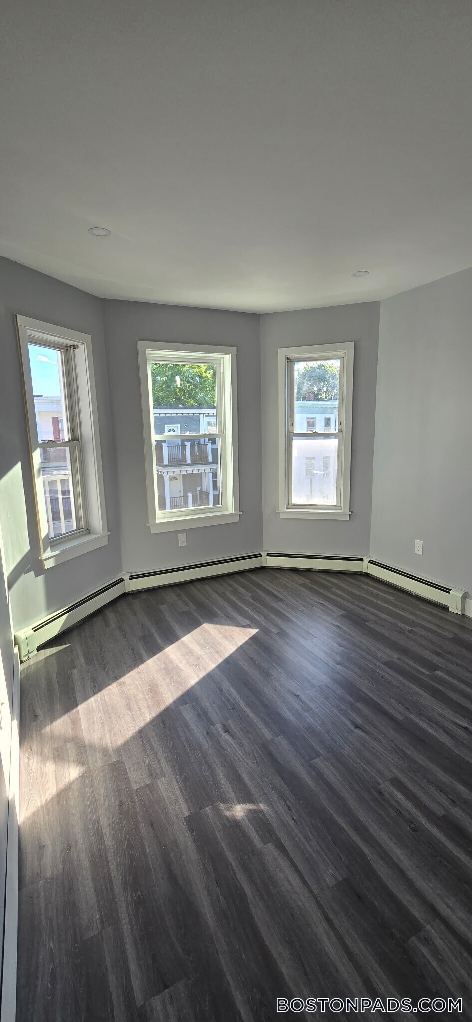 Building Photo - 56 Woolson St