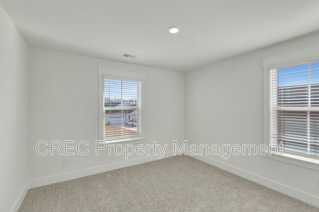 Building Photo - 101 Indigo Cvs Blvd