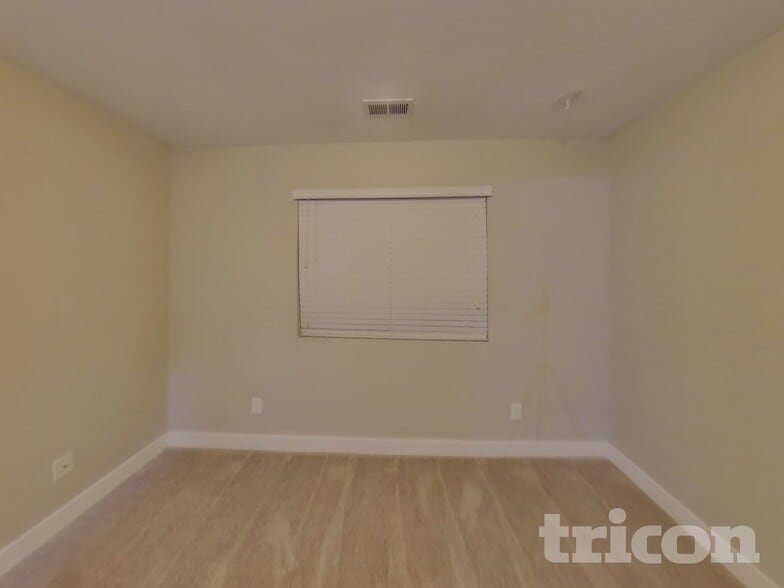 Building Photo - 19110 105th Ave Ct E