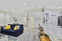 Building Photo - 2213 E Elm Grove Dr