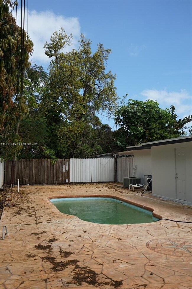 Building Photo - 12455 SW 185th Terrace