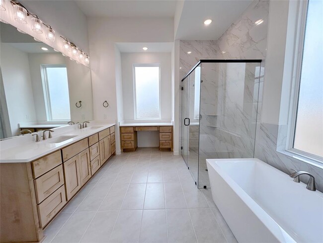Building Photo - 5222 Tahoe Ct