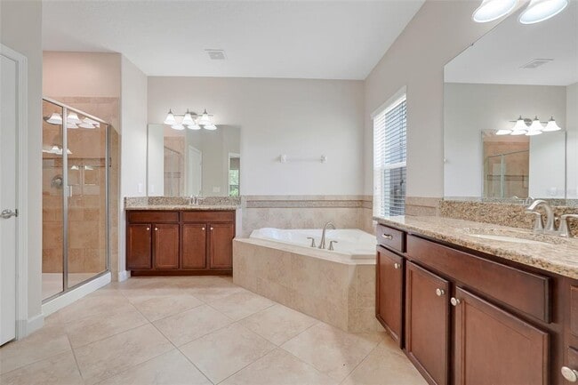 Building Photo - 13272 Penshurst Ln