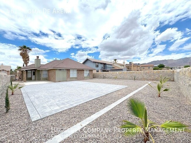 Building Photo - 4625 Loma De Arena Ct