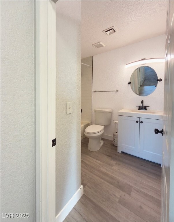 Building Photo - 6779 Pine Valley Dr