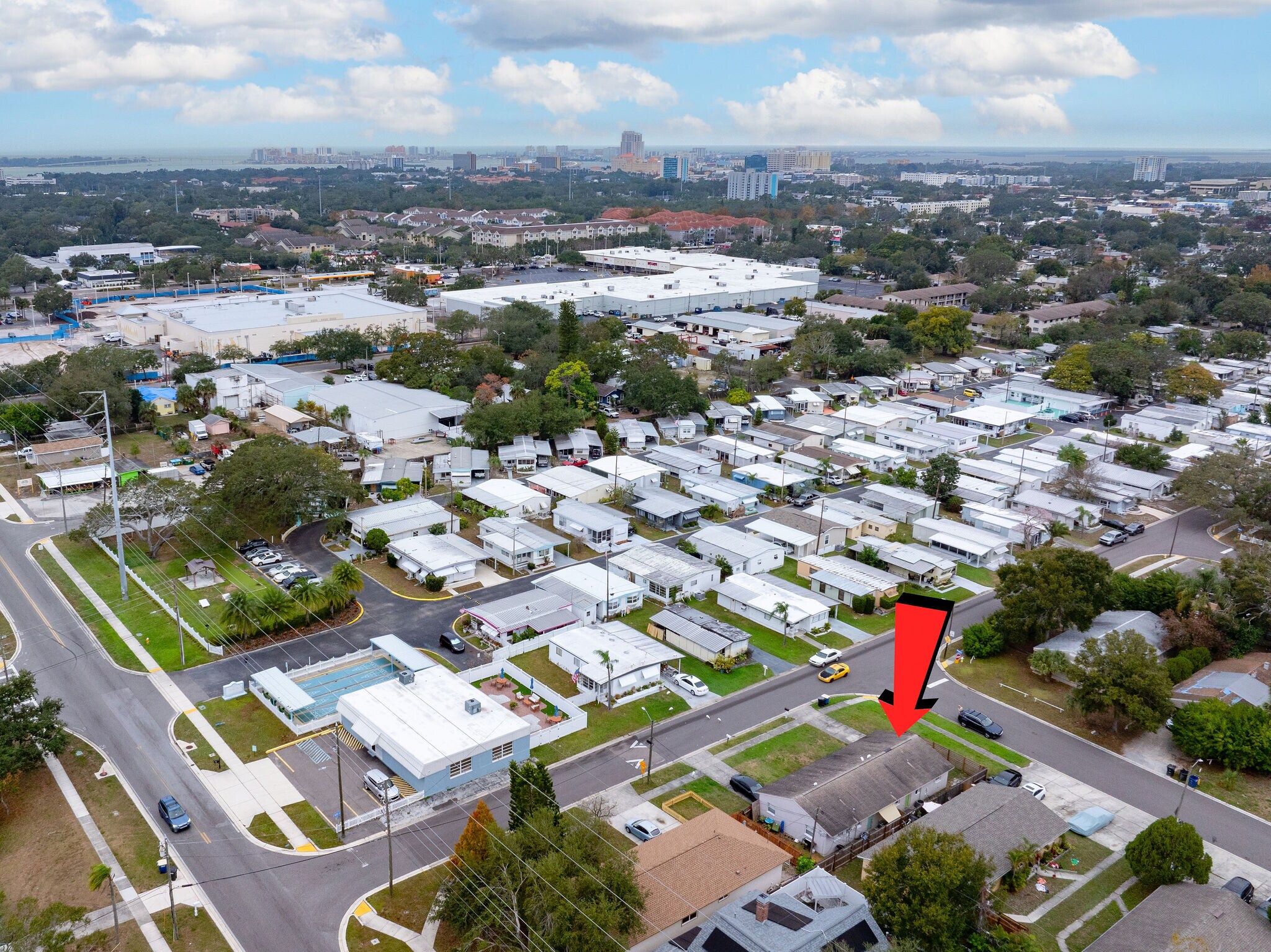 Building Photo - 1285 S Betty Ln