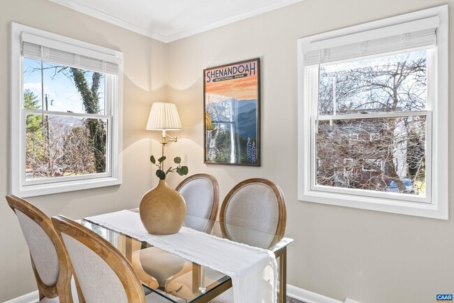 Building Photo - 1407 Vine St