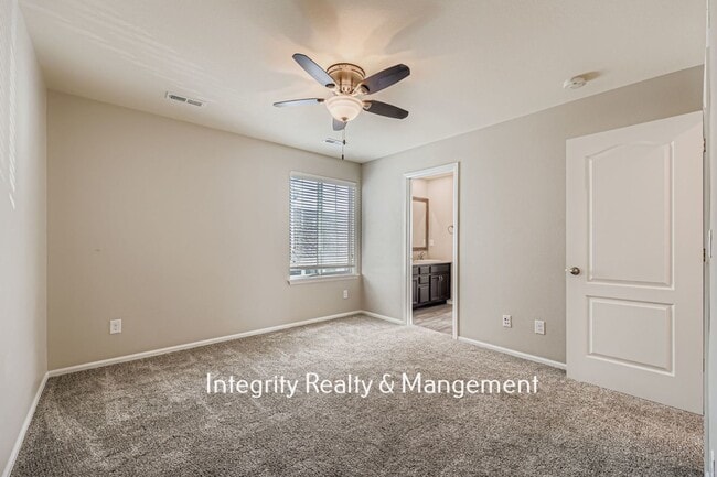 Building Photo - 2571 Ambience Ln