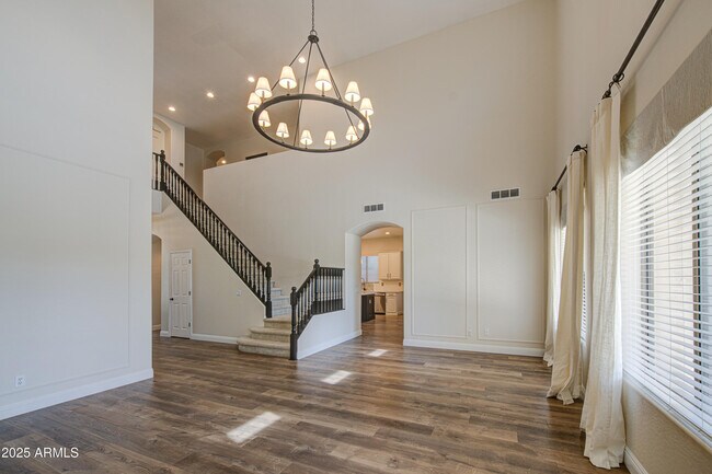 Building Photo - 4564 S Maverick Ct
