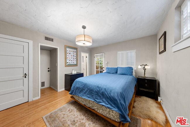 Building Photo - 5918 Canyon Cove