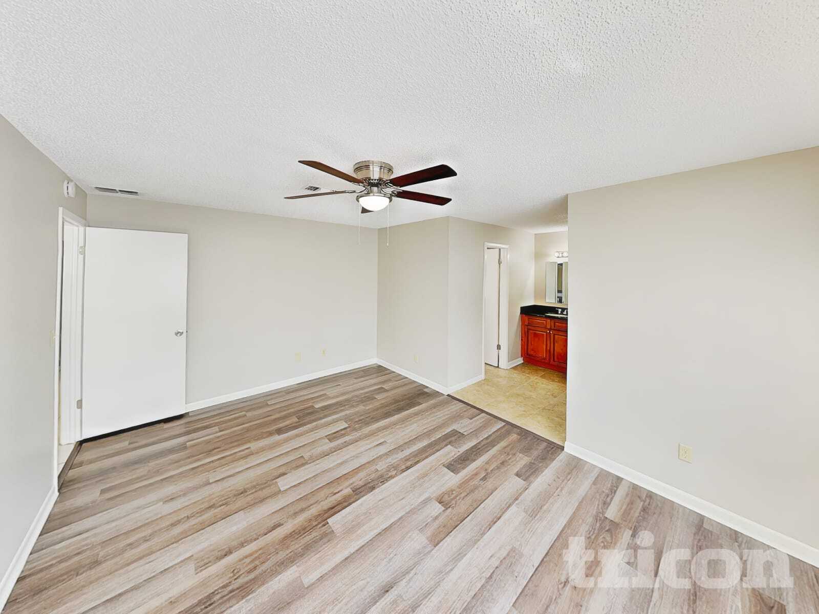 Building Photo - 1924 Derbywood Dr