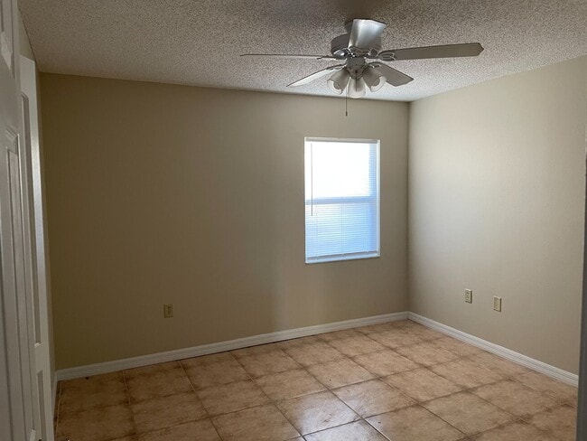 Building Photo - 2-Bedroom, 1-Bathroom home in Winter Haven