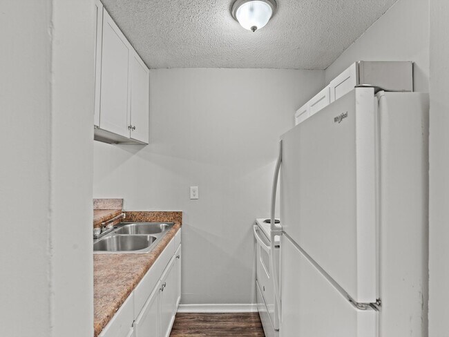 Building Photo - 4205 Patton Rd SW