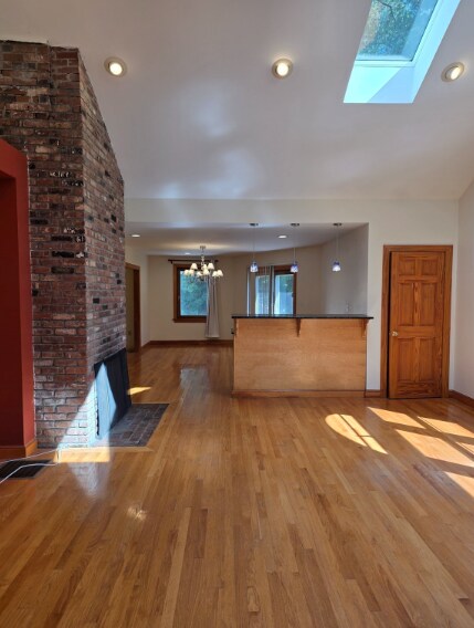 Building Photo - 9 Gennaro Cir