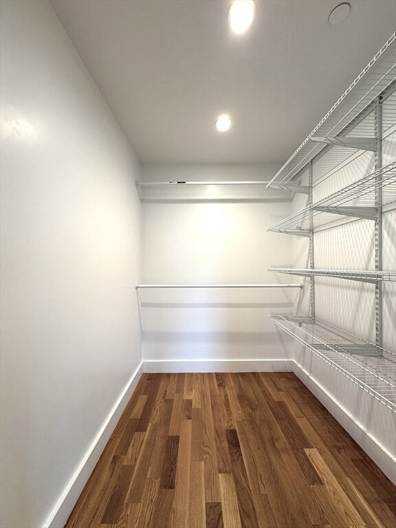 Building Photo - 39 Rich St