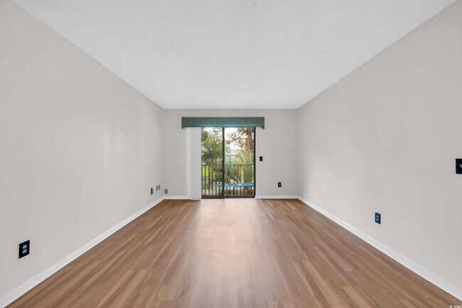 Building Photo - 435 Salt Marsh Cir