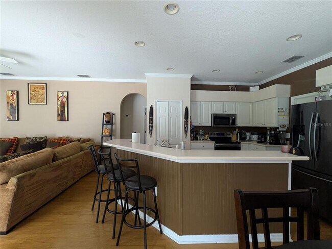 Building Photo - 16120 Muirfield Dr