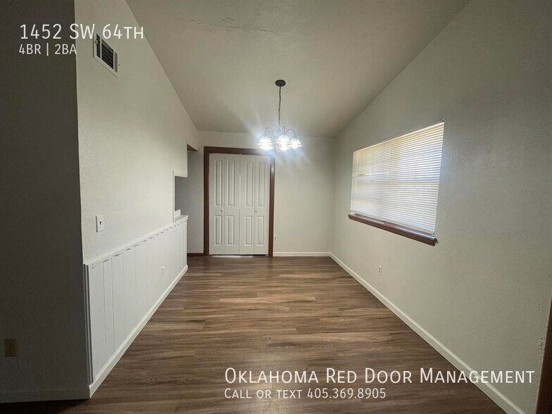 Building Photo - 1452 SW 64th St