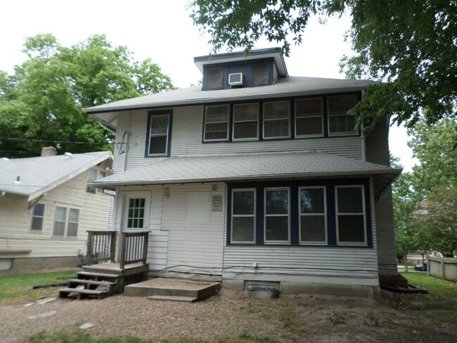 Building Photo - 1421 Humboldt St