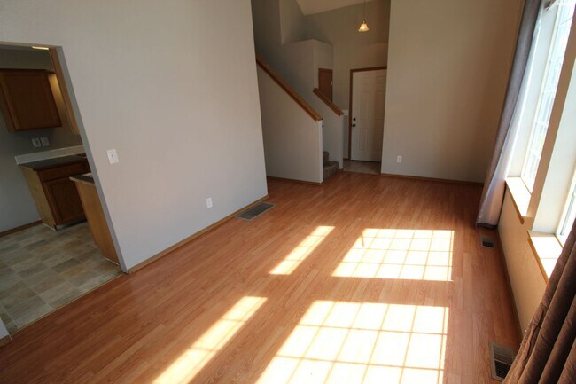 Building Photo - 2217 N Hamilton St