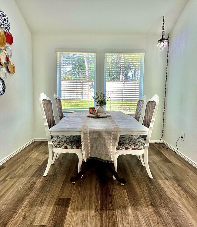 Building Photo - 21521 Starry Night Dr