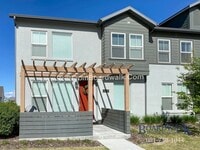 Building Photo - Prime End Unit in Daybreak