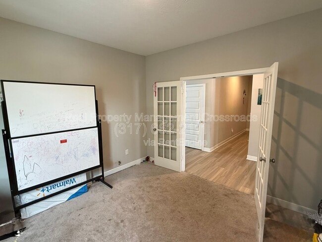 Building Photo - 8754 Laurelton Pl