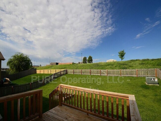 Building Photo - 7918 S 190th Ave