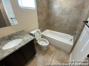 Building Photo - 6850 Lakeview Dr.
