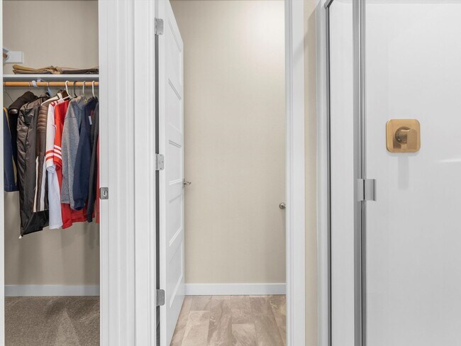 Building Photo - Modern Comfort & Style with A/C in Tumwate...