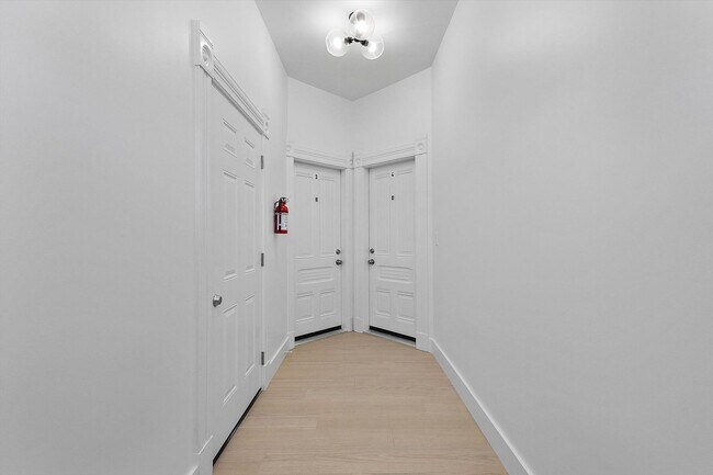 Building Photo - 1533 Lafayette St