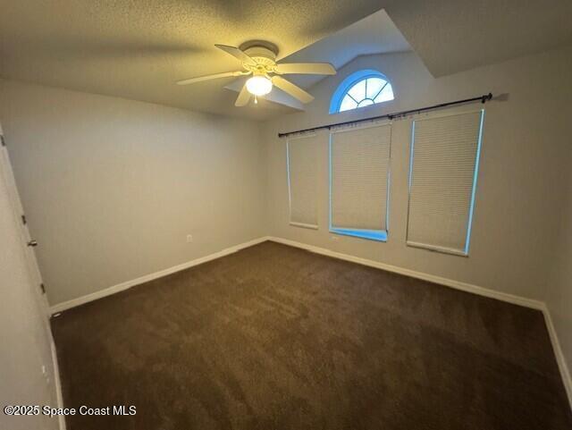 Building Photo - 8517 Ivanhoe Dr