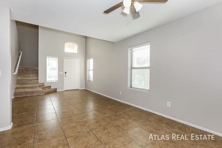 Building Photo - 2726 E Denim Trail