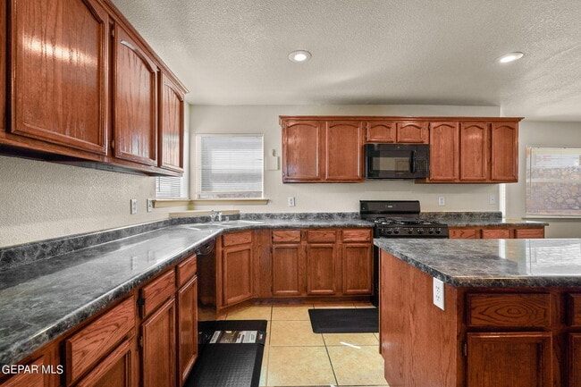 Building Photo - 6121 Byron St