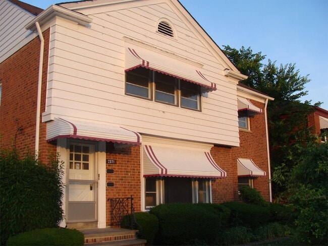 Building Photo - 2371 Warrensville Center Rd