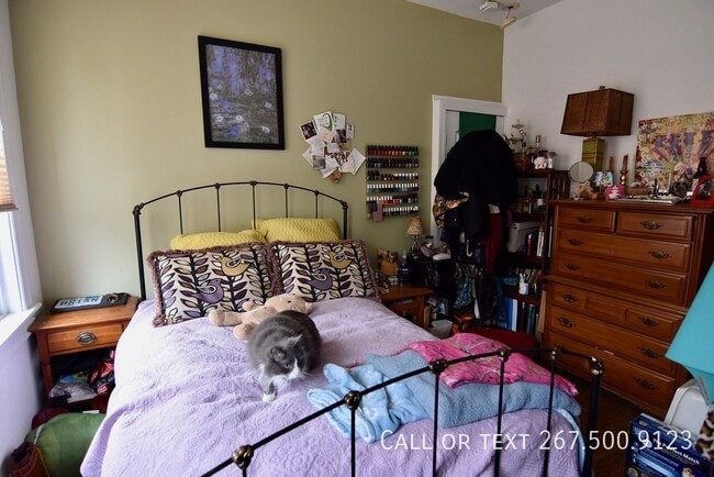 Building Photo - 211 S 45th St