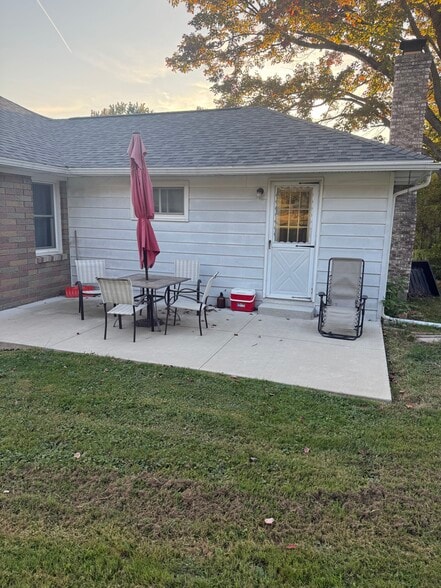 Building Photo - 3509 Reichert Rd