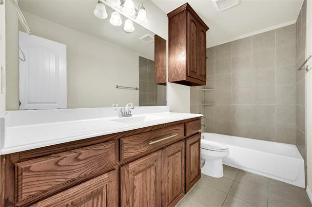 Building Photo - 926 Melshire Dr