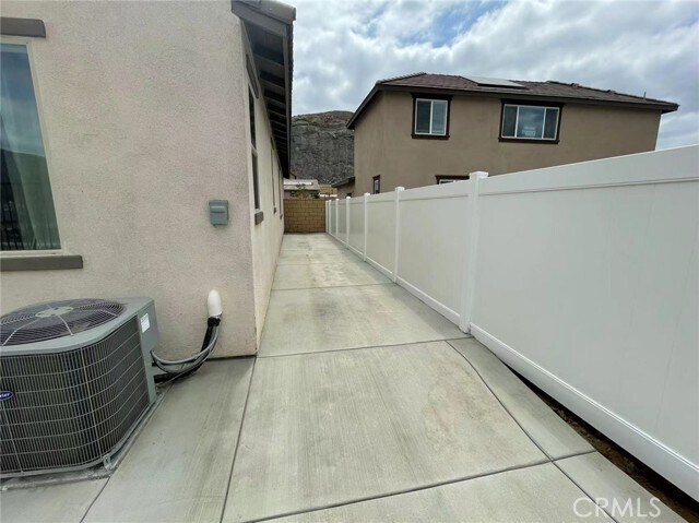 Building Photo - 2965 Flagstaff Dr