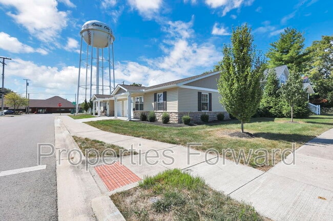 Building Photo - 4303 Dudley Ave