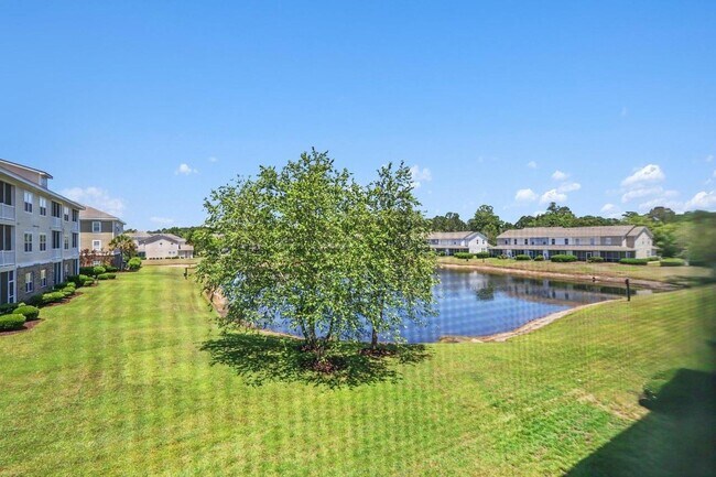 Building Photo - 332 Kiskadee Loop