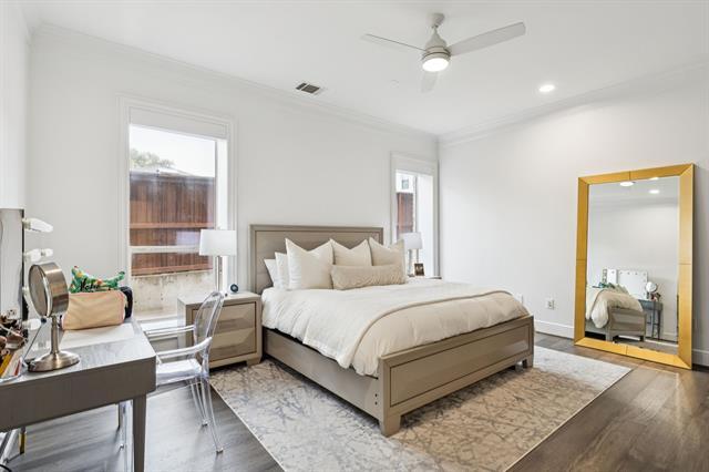 Building Photo - 6605 Bandera Ave