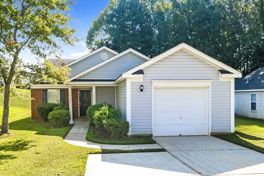 Primary Photo - 12144 Stewarts Crossing Dr