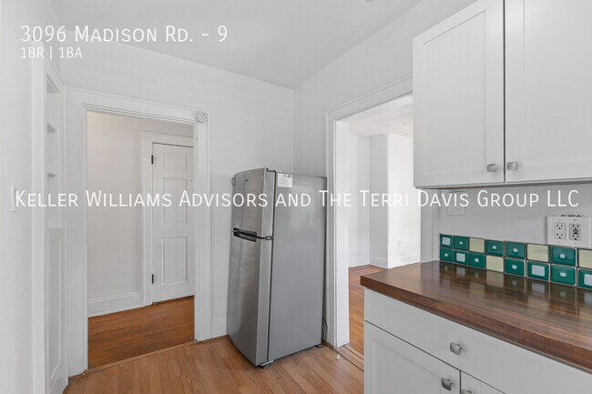 Building Photo - 3096 Madison Rd