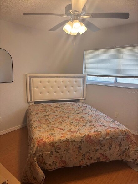 Building Photo - 6080 22nd Ave N