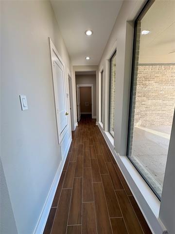 Building Photo - 2713 Stone Briar Dr