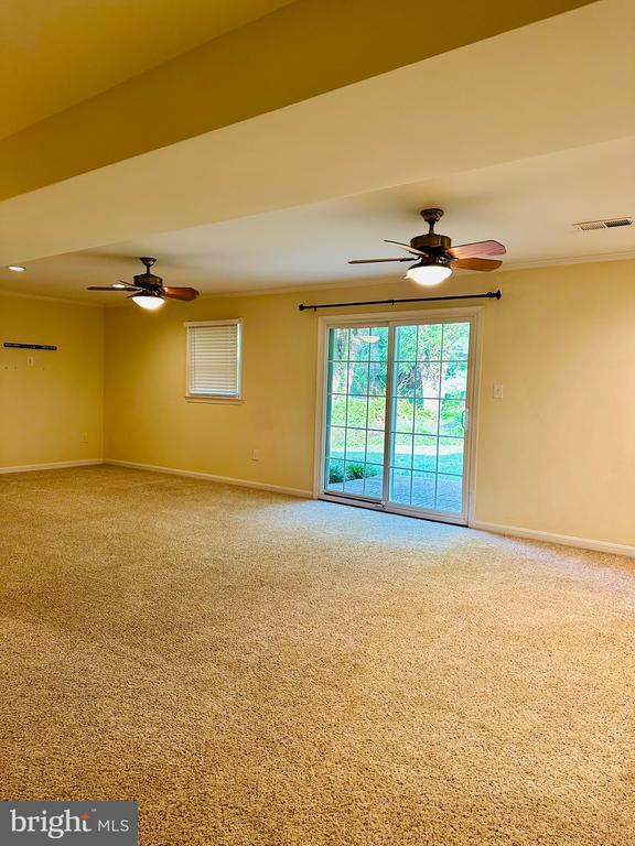 Building Photo - 6707 Grey Fox Dr