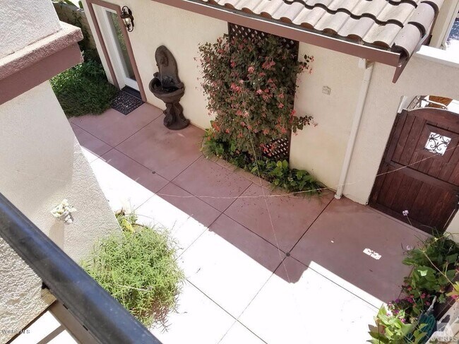 Building Photo - 5321 Via Dolores