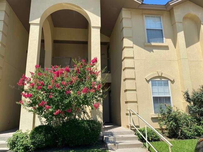 Primary Photo - 9804 Cantera Ct
